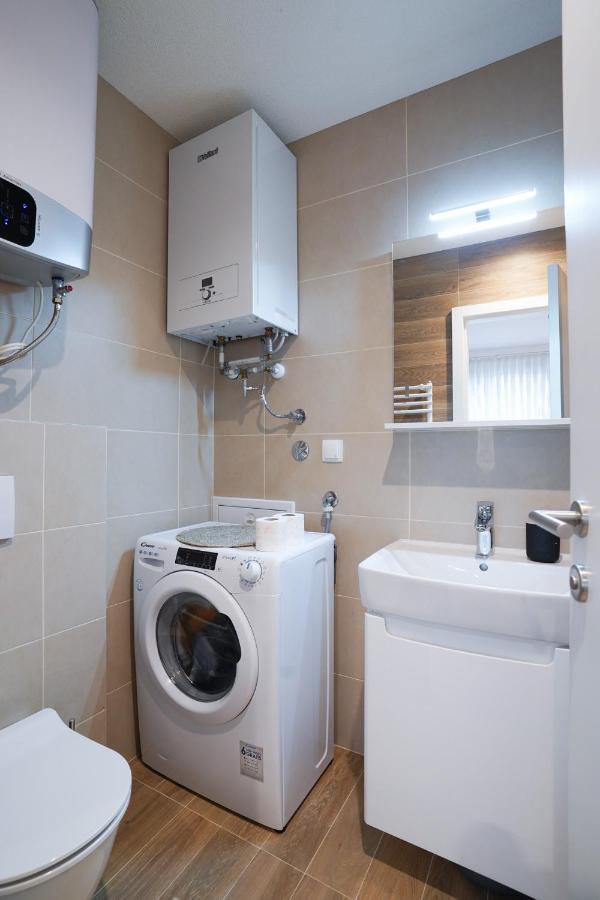 New! Gaiba - Cozy Apartment Nearby The City Hall 塞拉耶佛 外观 照片